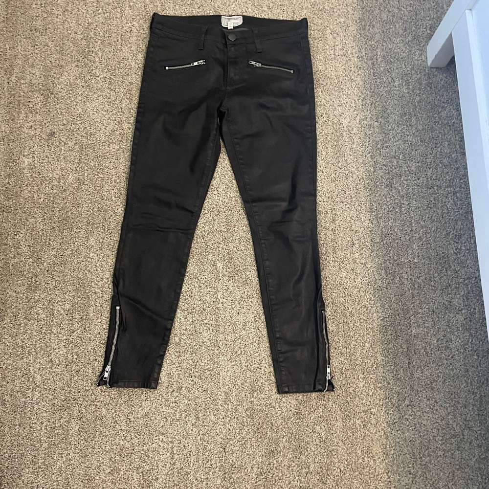 Current/Elliott Black Skinny Jeans with Zipper Details